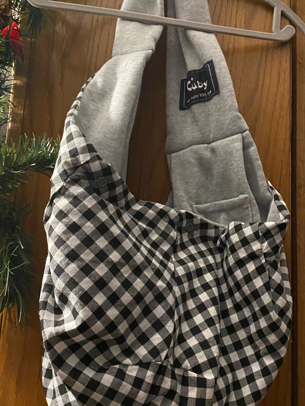 Gray Pet Sling Carrier – Comfortable Hands-Free Cat Travel Sling